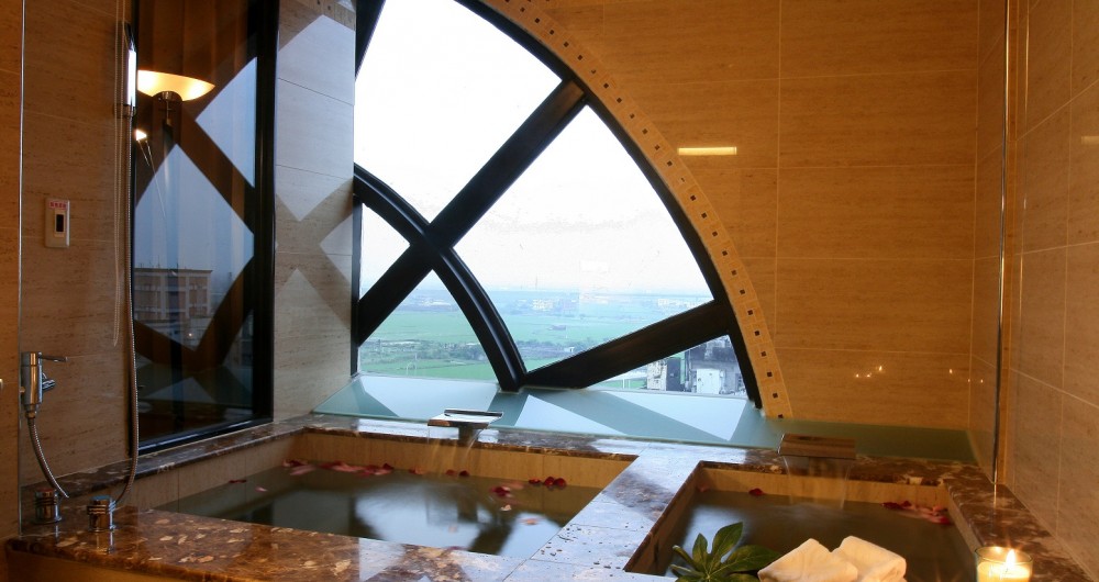 雪山溫泉會館